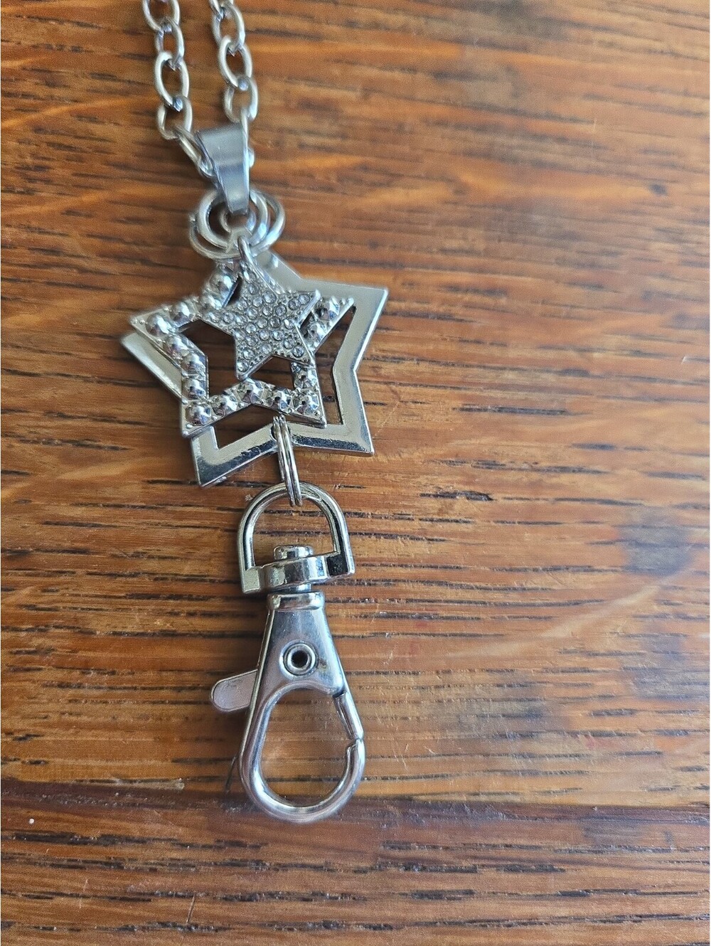 Goldtone 30" Chain Dangle 3 Star Charms Necklace Magnetic Clasp Key Clip